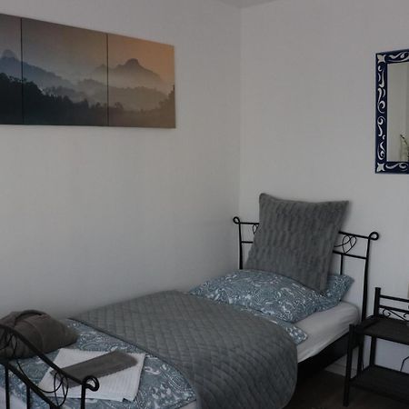 Rooms in Düsseldorf near the Airport/Fair Habitación foto